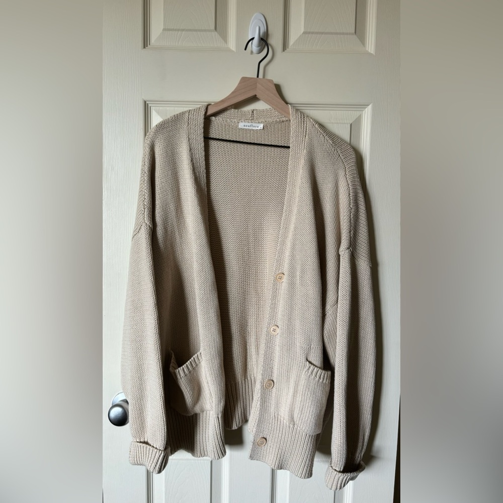 Meredith Cardigan-Cream